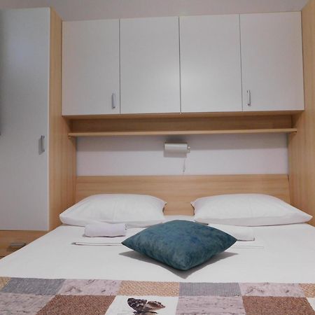 Apartmani Salus 帕格 外观 照片