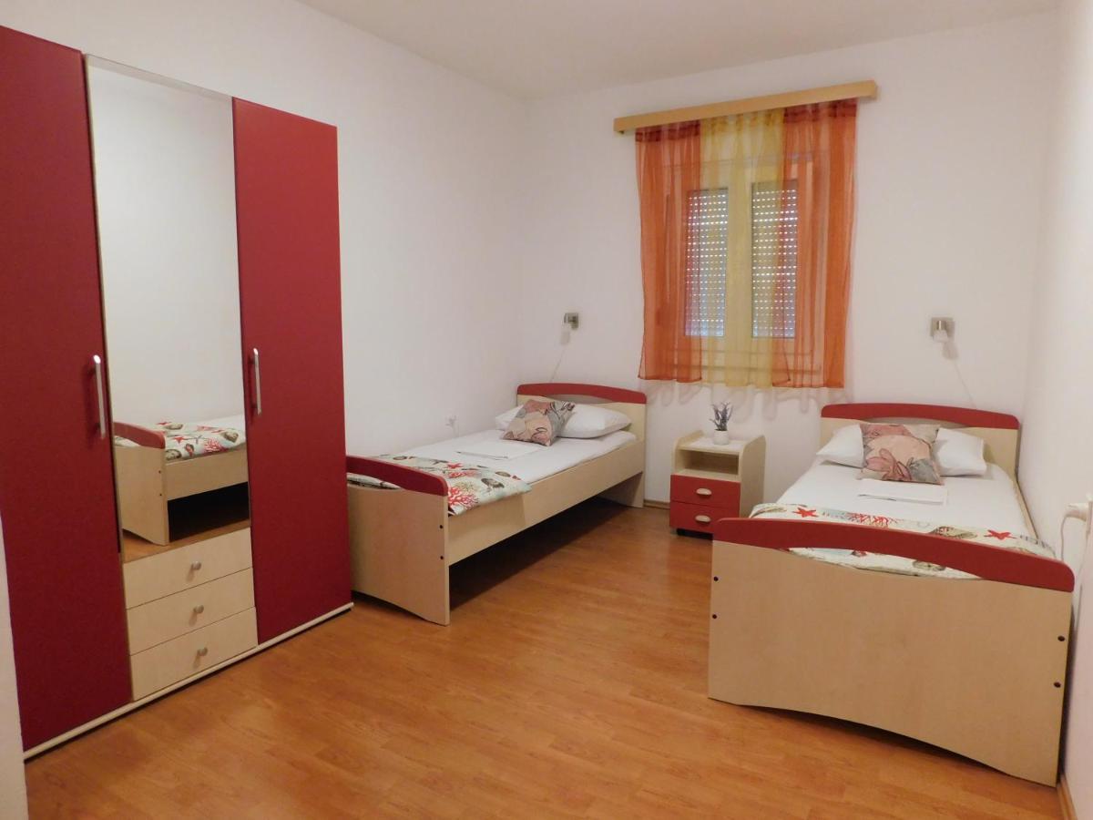 Apartmani Salus 帕格 外观 照片