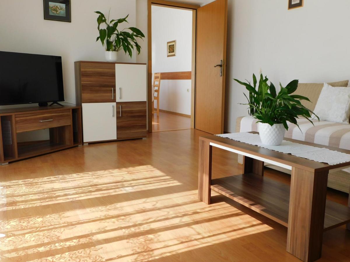 Apartmani Salus 帕格 外观 照片