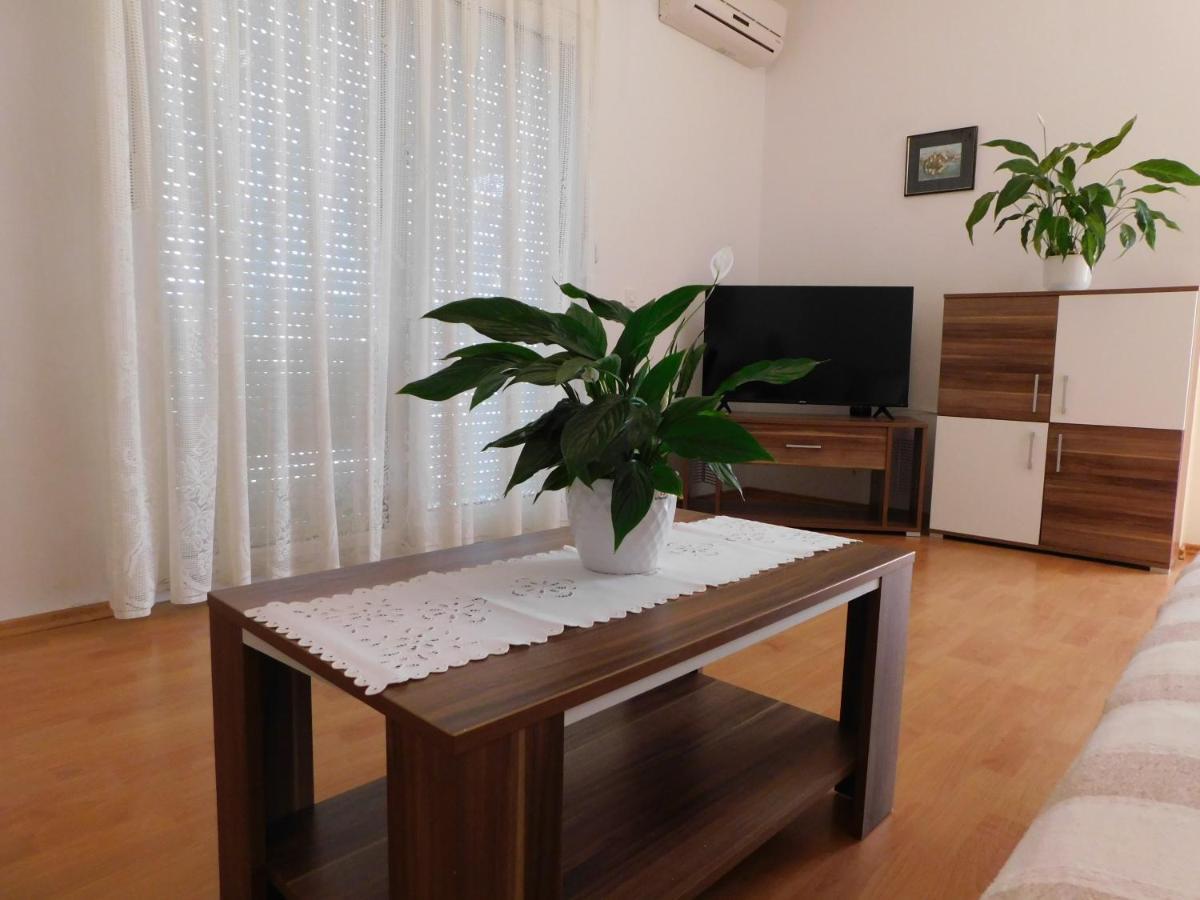 Apartmani Salus 帕格 外观 照片